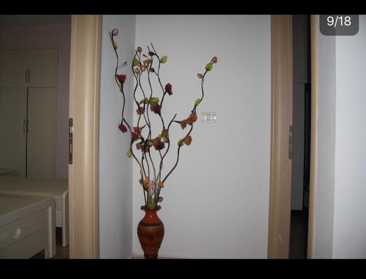 Central Boutique Hostel Sarande Luaran gambar
