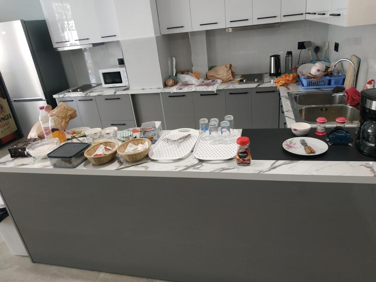 Central Boutique Hostel Sarande Luaran gambar